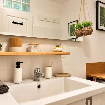 Apartment Le Des Minimes Jardin - Wifi - Linge